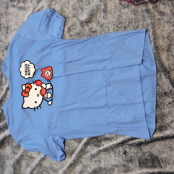 Hello Kitty Tops - Hello Kitty xl tee shirt